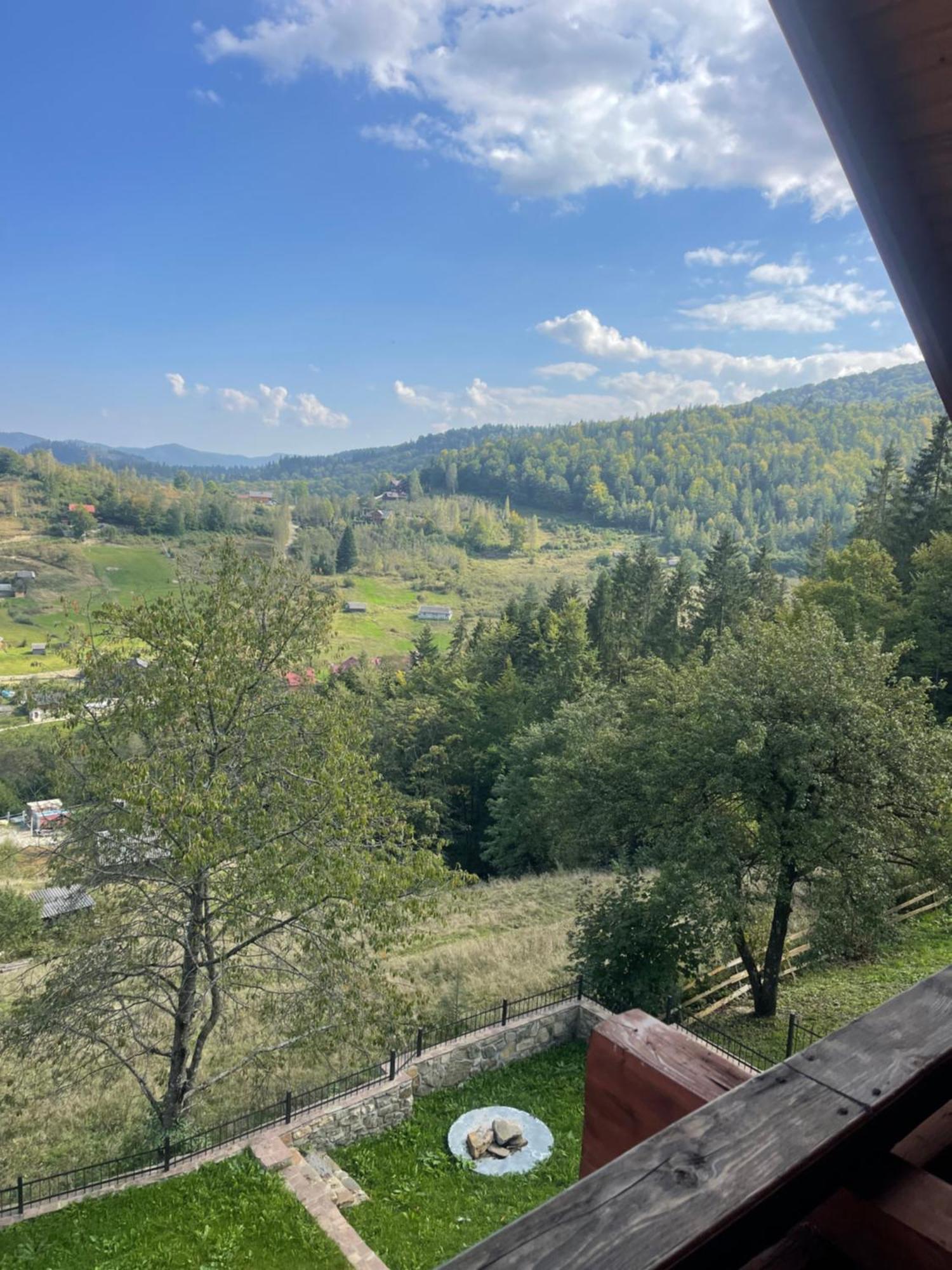 Карпатский Рай Jaremtsche Exterior foto